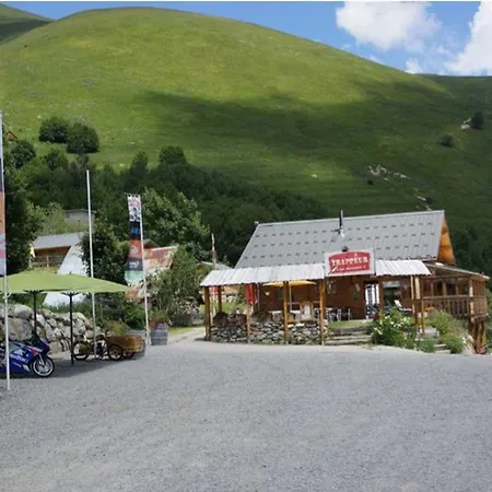 Chaleureux - 5 Pers. Avec Terrasse - Api-1-52-1963 Camping
