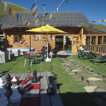 Chaleureux - 5 Pers. Avec Terrasse - Api-1-52-1963 Camping